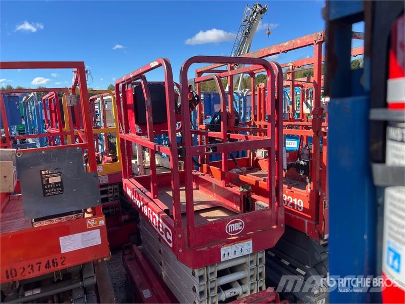 MEC Micro 19 Electric Scissor Lift Scissor lifts