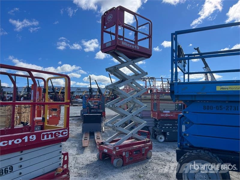 MEC Micro 19 Electric Scissor Lift Käärtõstukid
