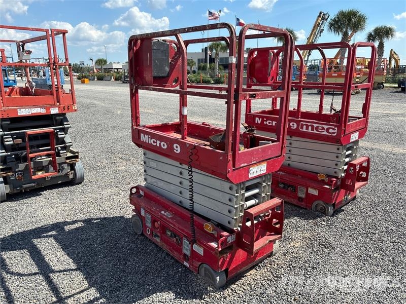 MEC MICRO 19 Electric Scissor Lift Elevadores de tesoura