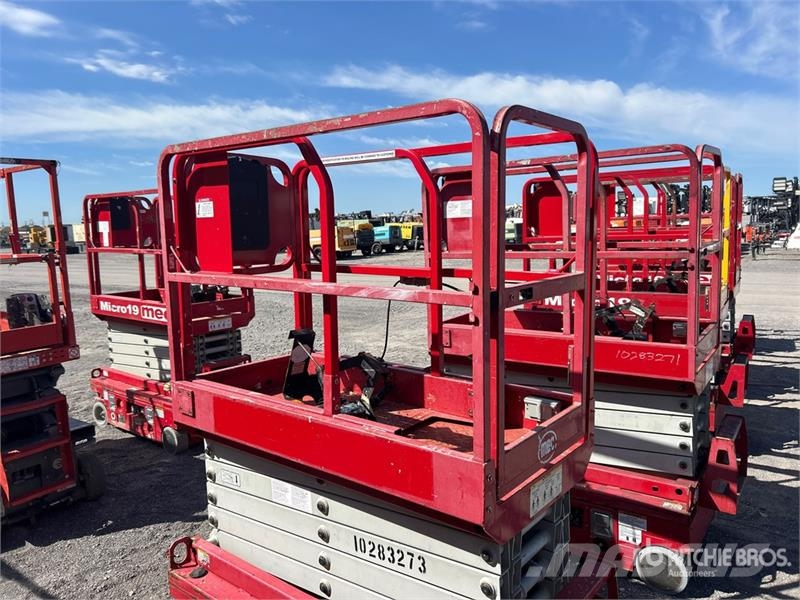 MEC Micro 19 Electric Scissor Lift Schaarhoogwerkers