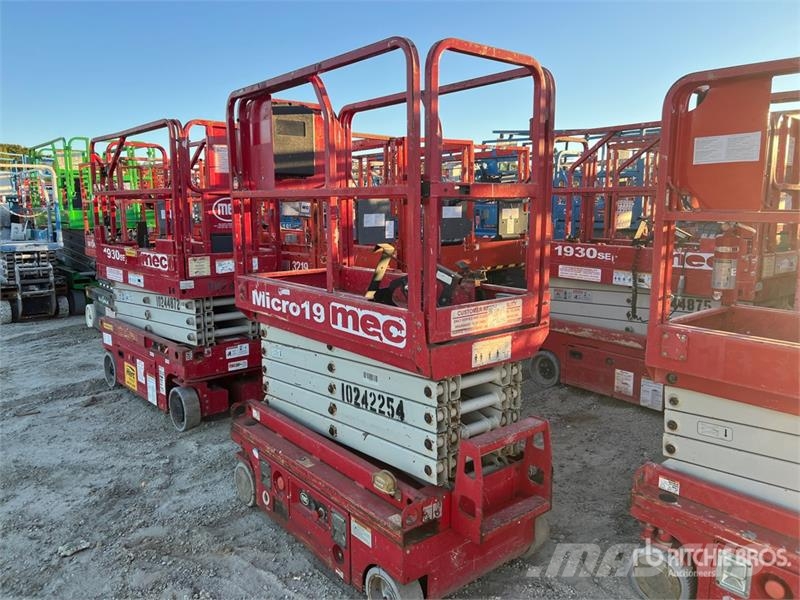 MEC Micro 19 Scissor Lift Elevadores de tesoura