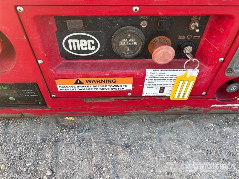 MEC Micro19 Electric Scissor Lift Käärtõstukid