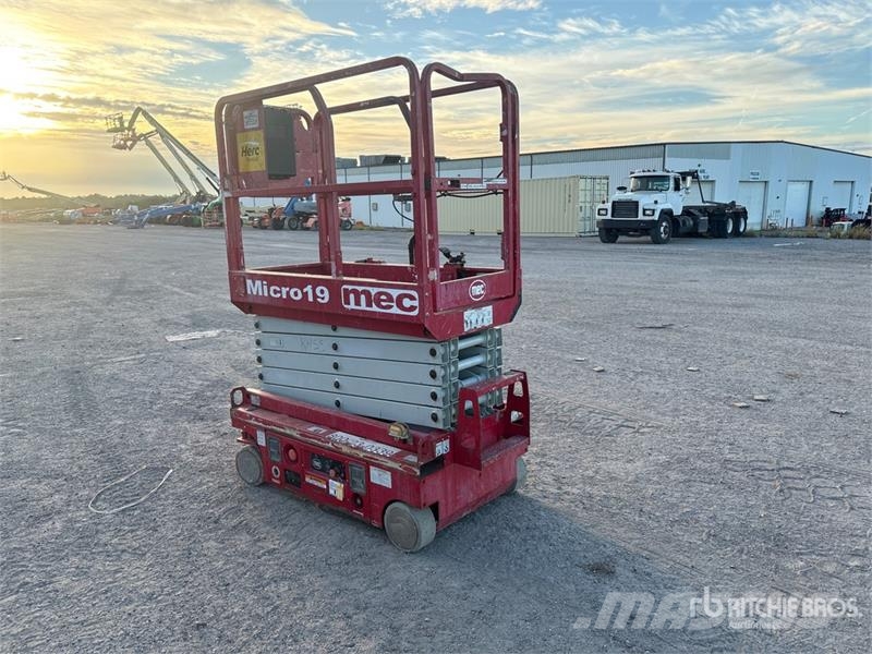 MEC Micro19 Electric Scissor Lift Käärtõstukid