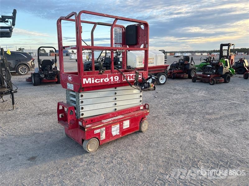MEC Micro19 Electric Scissor Lift Käärtõstukid