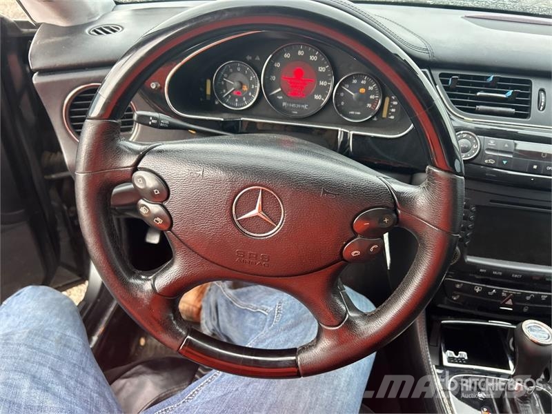 Mercedes-Benz CLS 500 Automobile سيارات