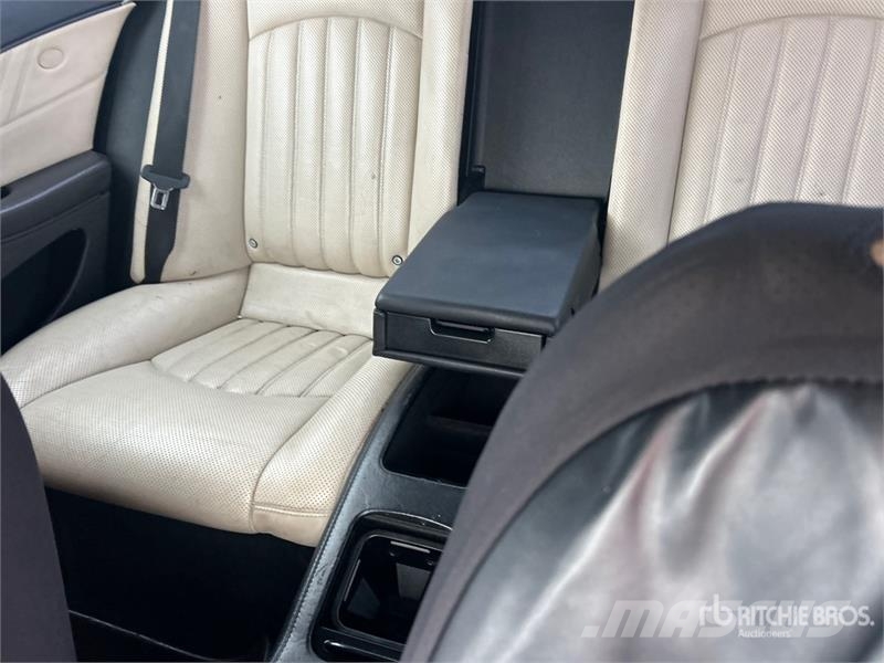 Mercedes-Benz CLS 500 Automobile سيارات