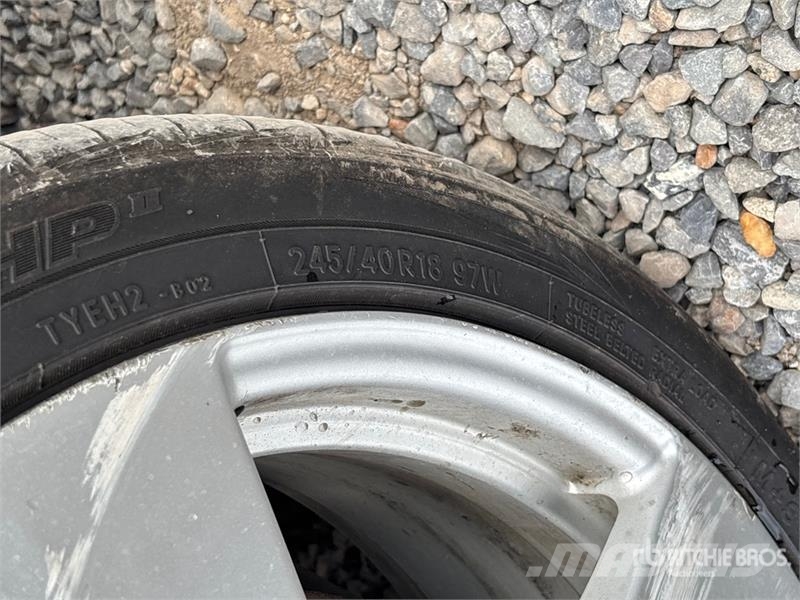 Mercedes-Benz E300 Automobili