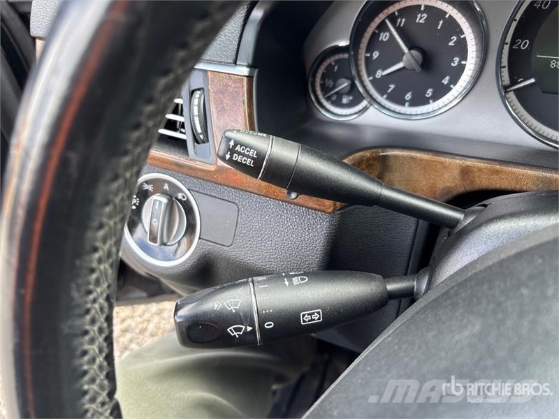 Mercedes-Benz E300 Automobili