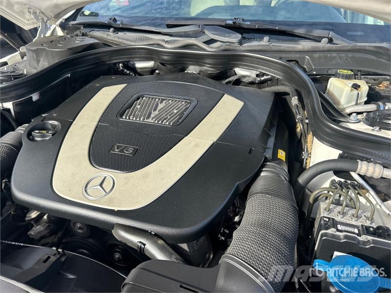 Mercedes-Benz E350 Carros