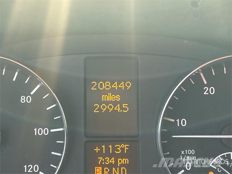 Mercedes-Benz Sprinter 2500 Cargo Van Dostavna vozila / kombiji