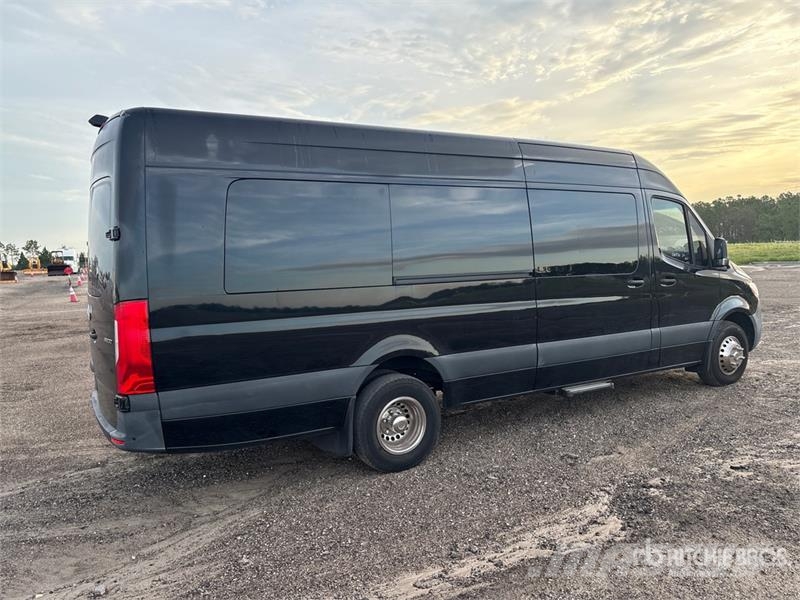 Mercedes-Benz Sprinter 3500 Limousine Otomobiller
