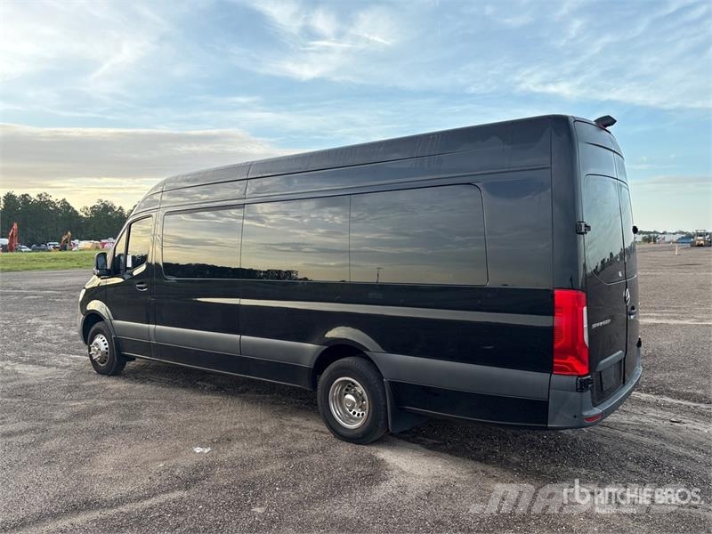 Mercedes-Benz Sprinter 3500 Limousine Otomobiller