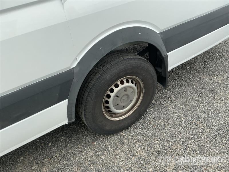 Mercedes-Benz Sprinter 2500 Cargo Van (Inoperable) Furgonetas cerradas