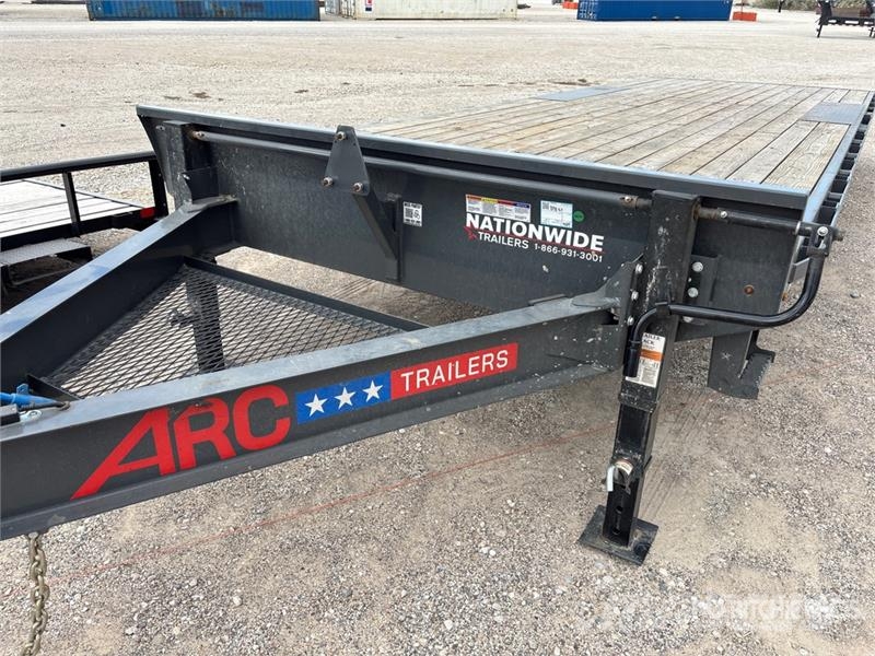 Metalium 24 ft T/A Equipment Trailer Auto pārvadāšanas treileri