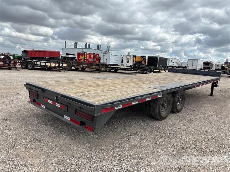 Metalium 24 ft T/A Equipment Trailer Auto pārvadāšanas treileri