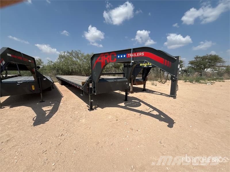 Metalium Industries 40 ft T/A Gooseneck Equipment Auto pārvadāšanas treileri