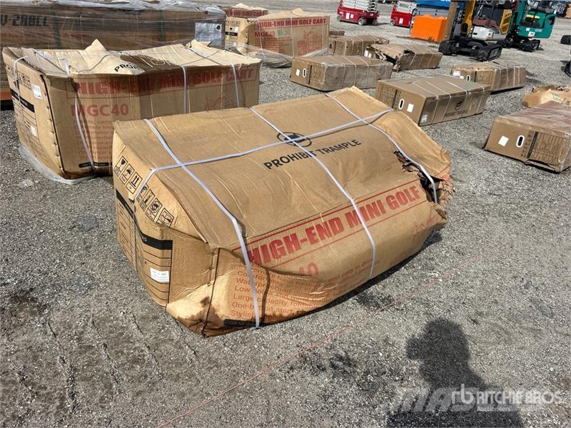 MGC40-RED 3 TT E-Trike Mini Scooter (Unused) Всюдиходи