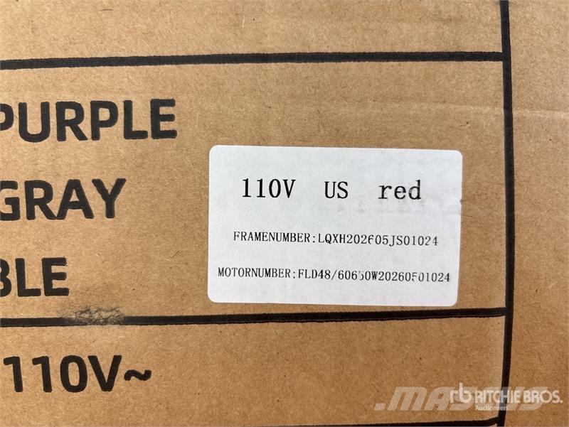 MGC40-RED 3 TT E-Trike Mini Scooter (Unused) Всюдиходи