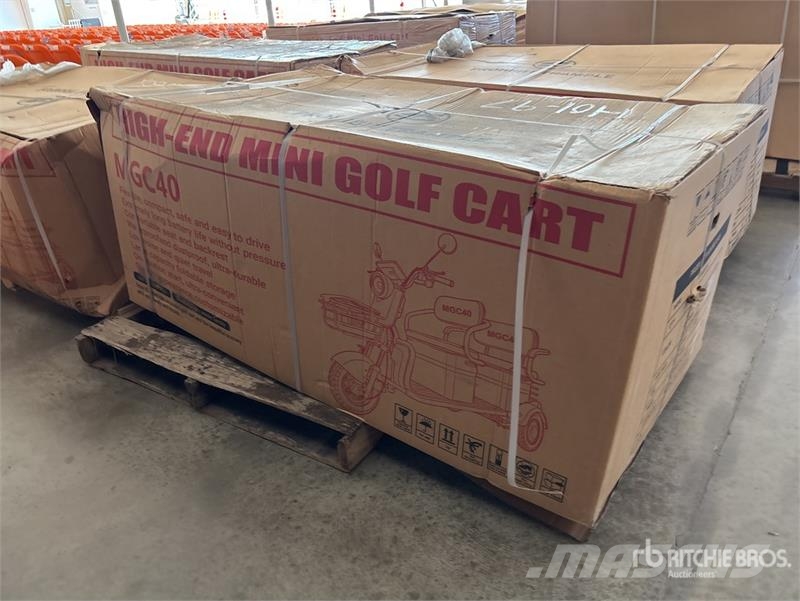 MGC40-RED 3 TT E-Trike Mini Scooter (Unused) Всюдиходи
