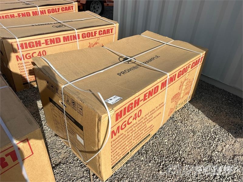  MGC40-Red Electric Trike (Unused) سيارات