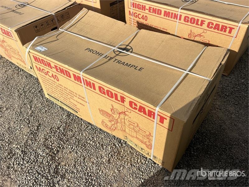  MGC40-Red Electric Trike (Unused) سيارات