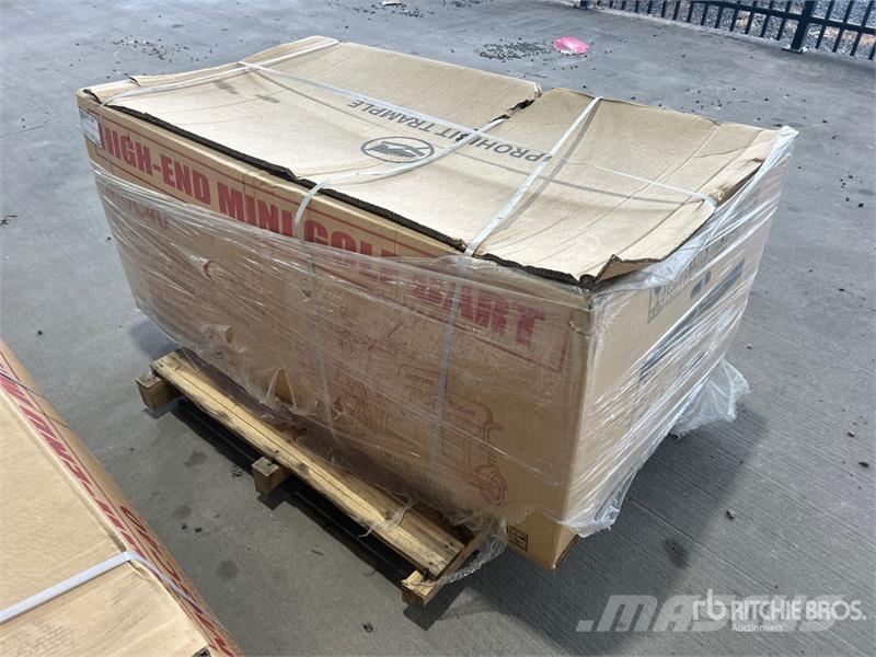  MGC40-Red Electric Trike (Unused) سيارات
