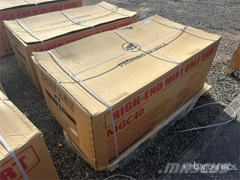  MGC40-Red Electric Trike (Unused) سيارات