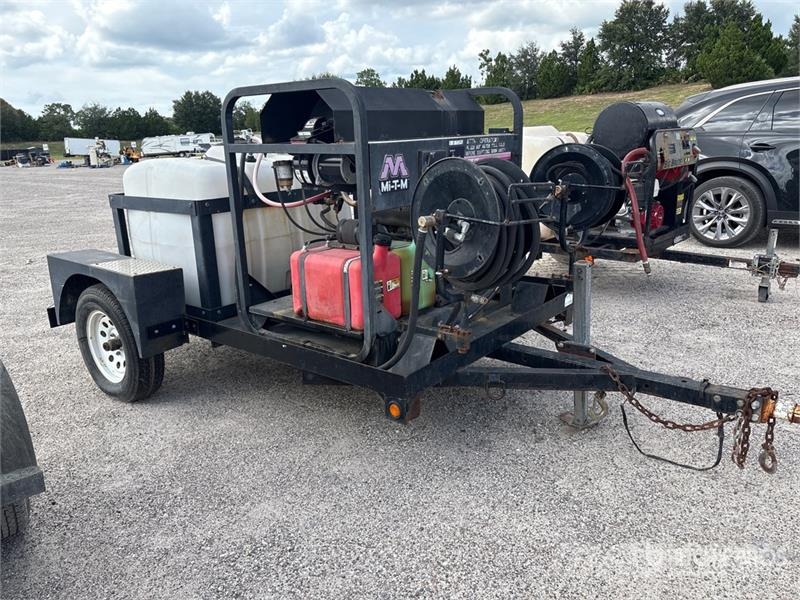 MI-T-M 200 gal S/A Water Tank Trailer Muut kuorma-autot