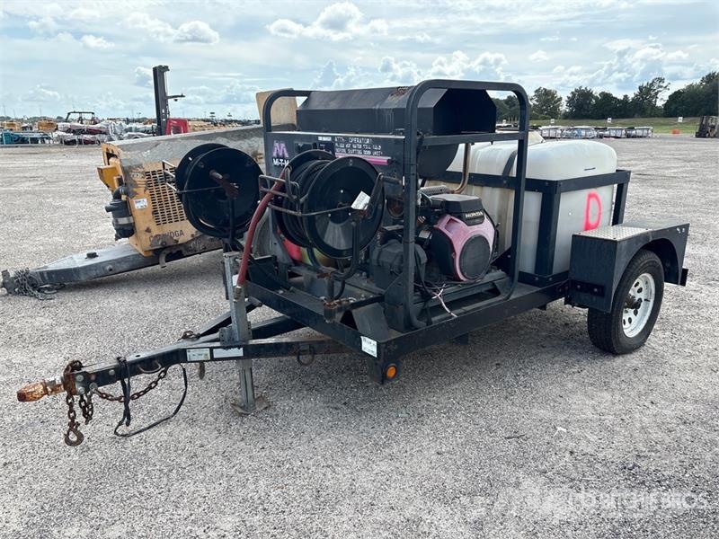 MI-T-M 200 gal S/A Water Tank Trailer Muut kuorma-autot