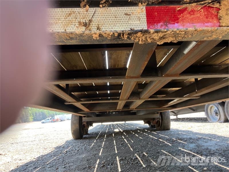 Mid-State 40 ft T/A Gooseneck Equipment Trailer Remolques para transporte de vehículos