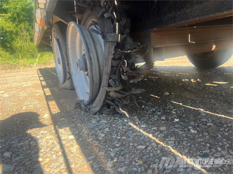  Mid-State 40 ft T/A Gooseneck Equipment Trailer Remolques para transporte de vehículos