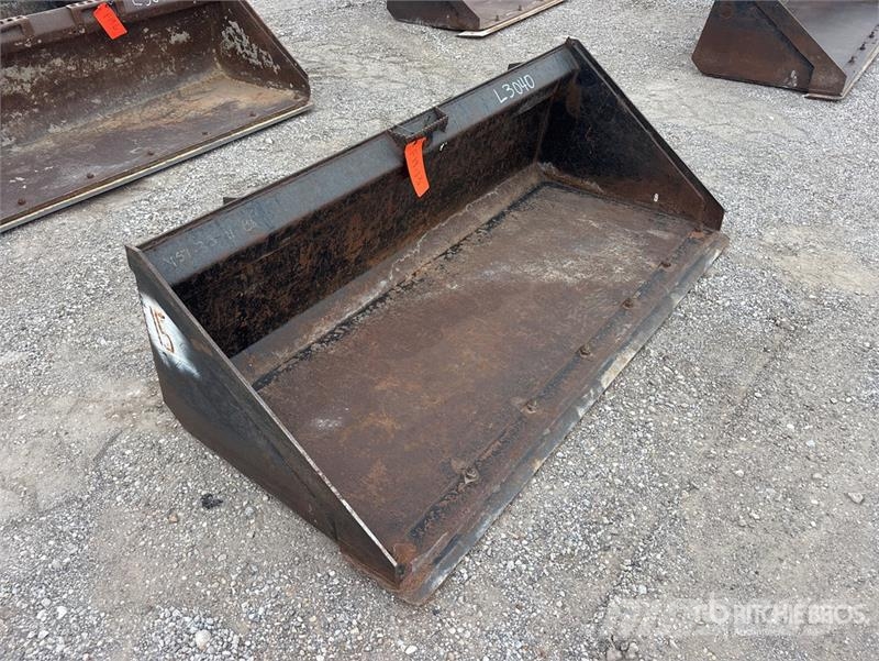  Mid-State 68 in General Purpose Skid Steer Bucket دلاء