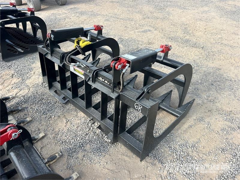 Mid-State 68 in Skid Steer Grapple (Unused) Grabeži