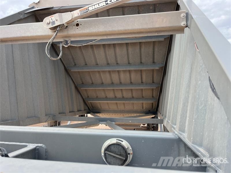 Midland SR2000 39 ft T/A Belly Dump Trailer Pašizgāzējs
