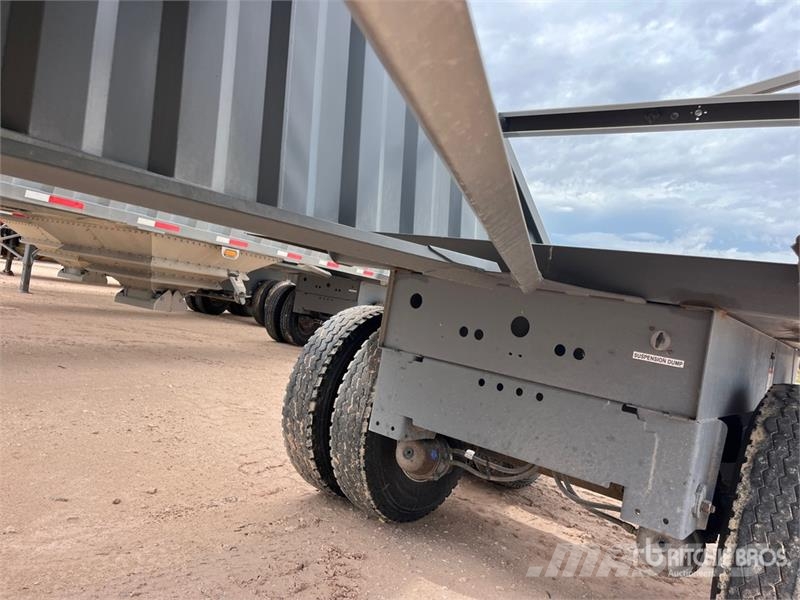 Midland SR2000 39 ft T/A Belly Dump Trailer Pašizgāzējs