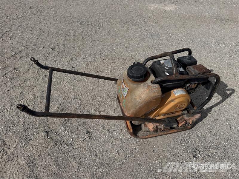 Mikasa Vibratory Plate Compactor 진동롤러