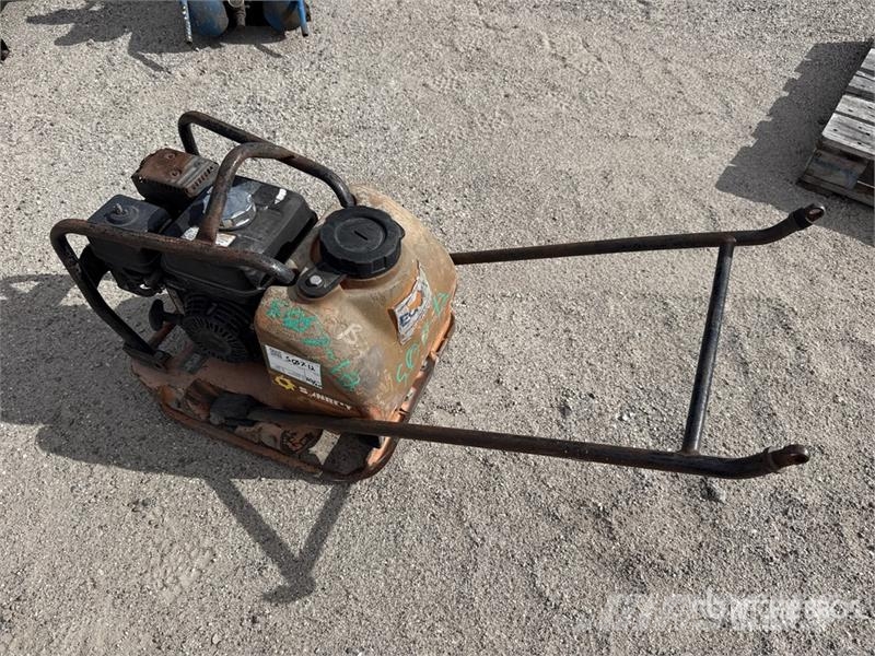 Mikasa Vibratory Plate Compactor 진동롤러