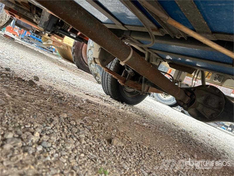  Miles 4x2 Electric Pickup (Inoperable) Прочие фургоны