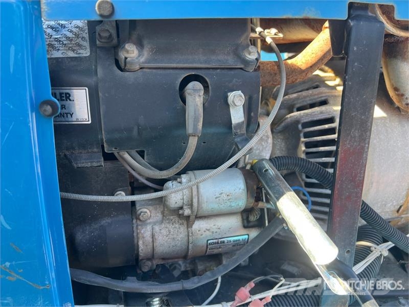 Miller 225 A Multi-Process Engine Driven Welder Зварювальні апарати