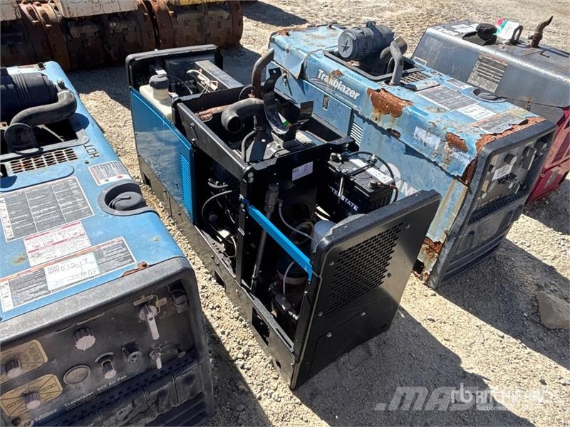 Miller 300 A Skid-Mounted Multi-Process 3-in-1 Engine Dri Keevitusagregaadid
