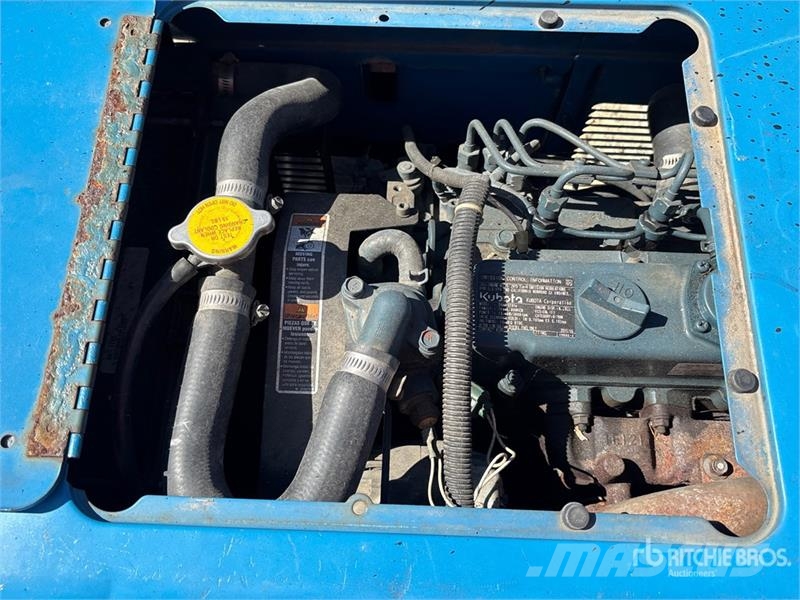 Miller 325 A Skid-Mounted Multi-Process Engine Driven Wel Зварювальні апарати