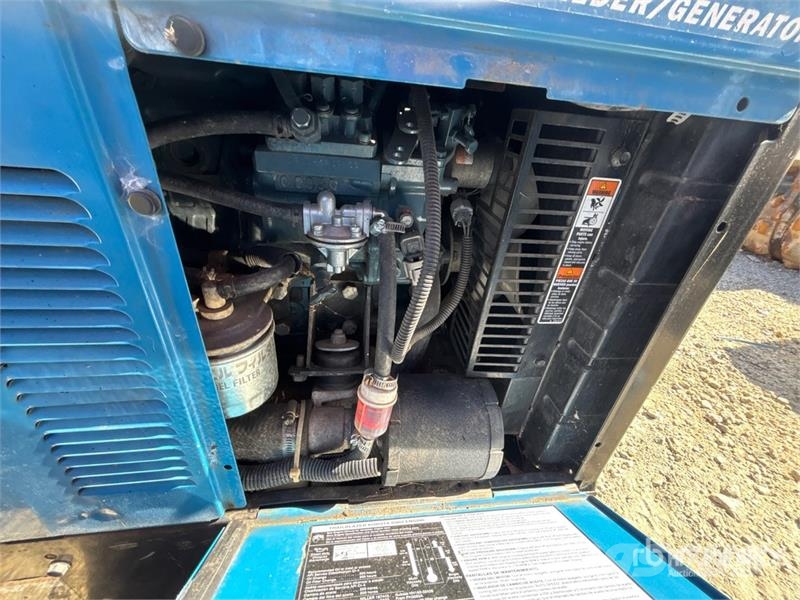 Miller 325 A Skid-Mounted Multi-Process Engine Driven Wel Зварювальні апарати