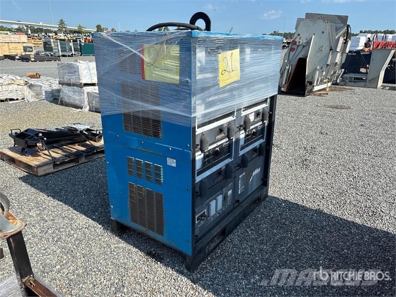 Miller 903512 300 A Skid-Mounted Multi-Process 8 Bank Ele Welding Equipment