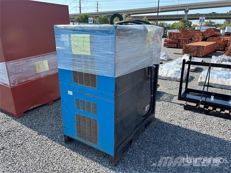 Miller 903512 300 A Skid-Mounted Multi-Process 8 Bank Ele Welding Equipment