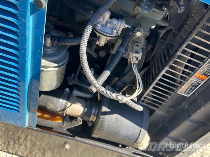 Miller 907566 325 A Multi-Process Engine Driven Welder Зварювальні апарати