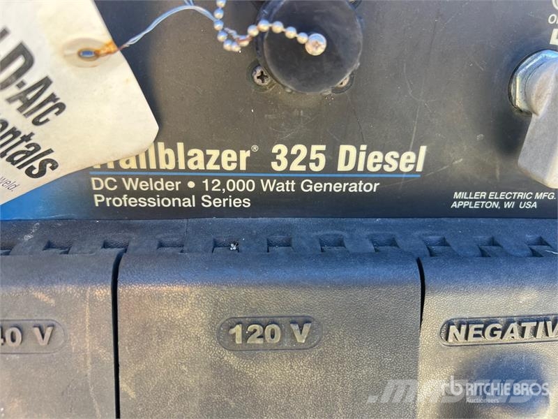Miller 907566 325 A Multi-Process Engine Driven Welder Зварювальні апарати