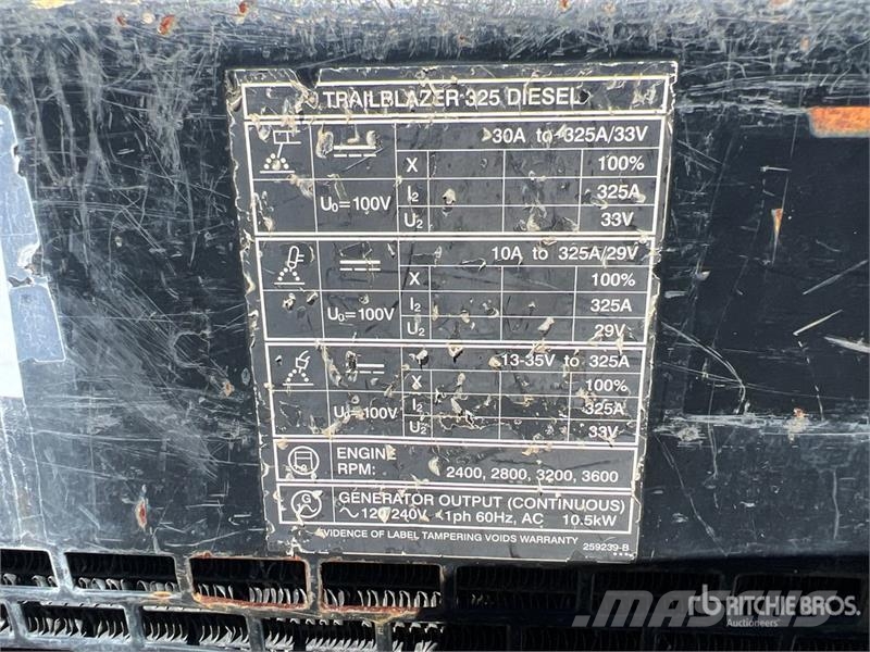 Miller 907566 325 A Multi-Process Engine Driven Welder Зварювальні апарати