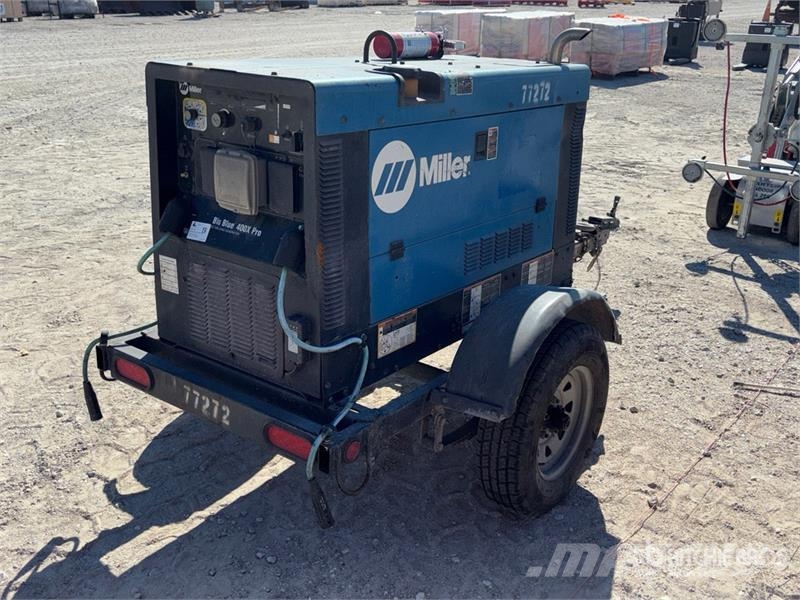 Miller Big Blue 400 焊接機