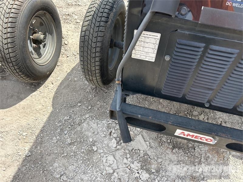 Miller Big Blue 400 Pro Welding Equipment