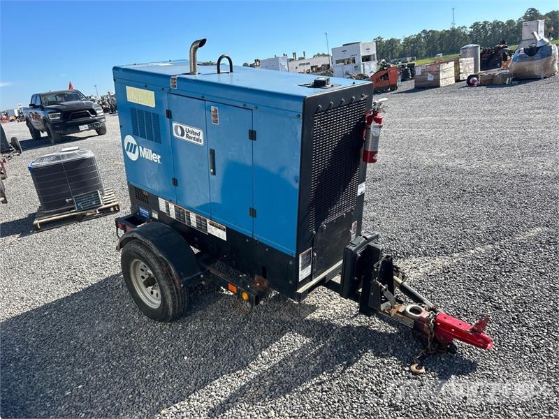 Miller Big Blue 500 Pro 500 A Mobile Multi-Process Engine Svetsmaskiner